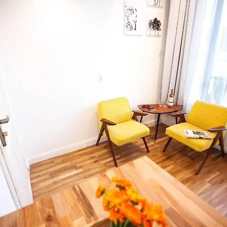 Tiny 6m2 Space &bathroom In Hall * Сопот
